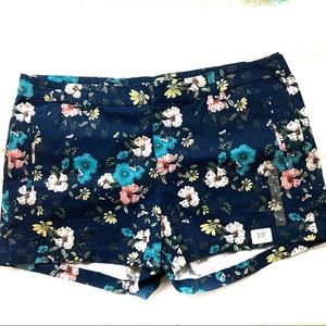 A.n.a a new approach floral twill short size 18